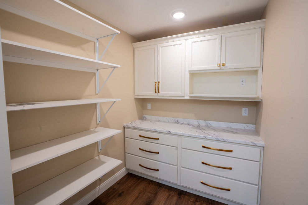 Kitchen, Pantry and Living Area 26