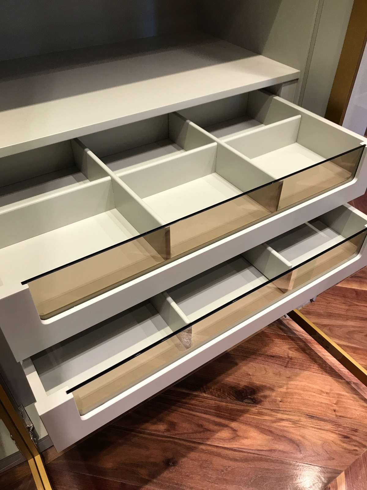 Современная гардеробная