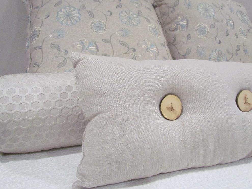 Inspiration for a transitional home design remodel in Edmonton