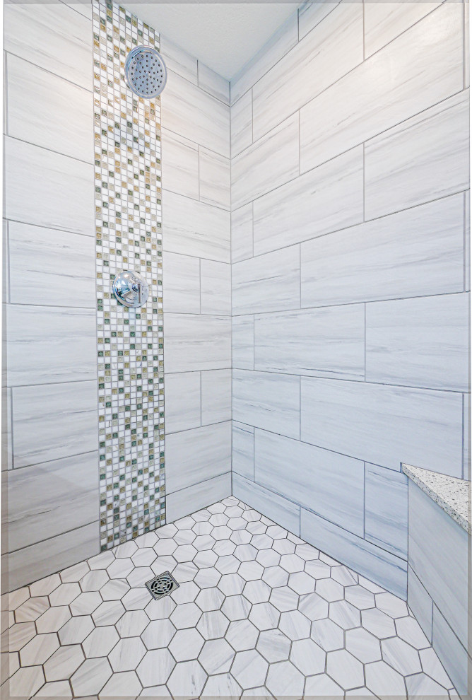 Home design - transitional home design idea in Cleveland