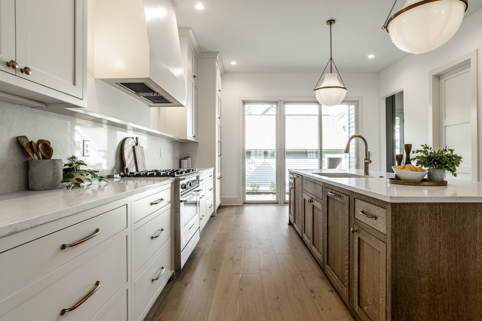 Example of a transitional kitchen design in Indianapolis