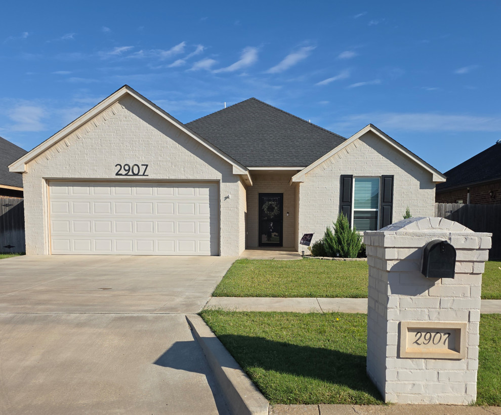 Double car garage in neutral colors