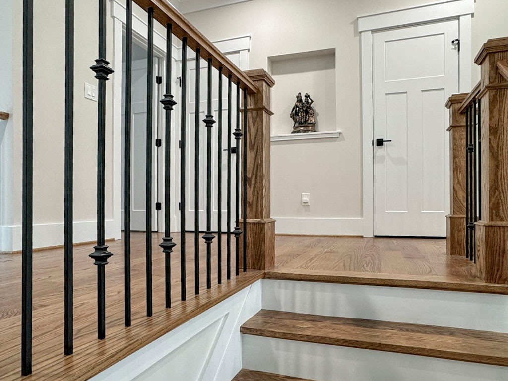117_Distinct Oak Staircase with Iron Balusters & Oak Rail Profile, Chantilly VA