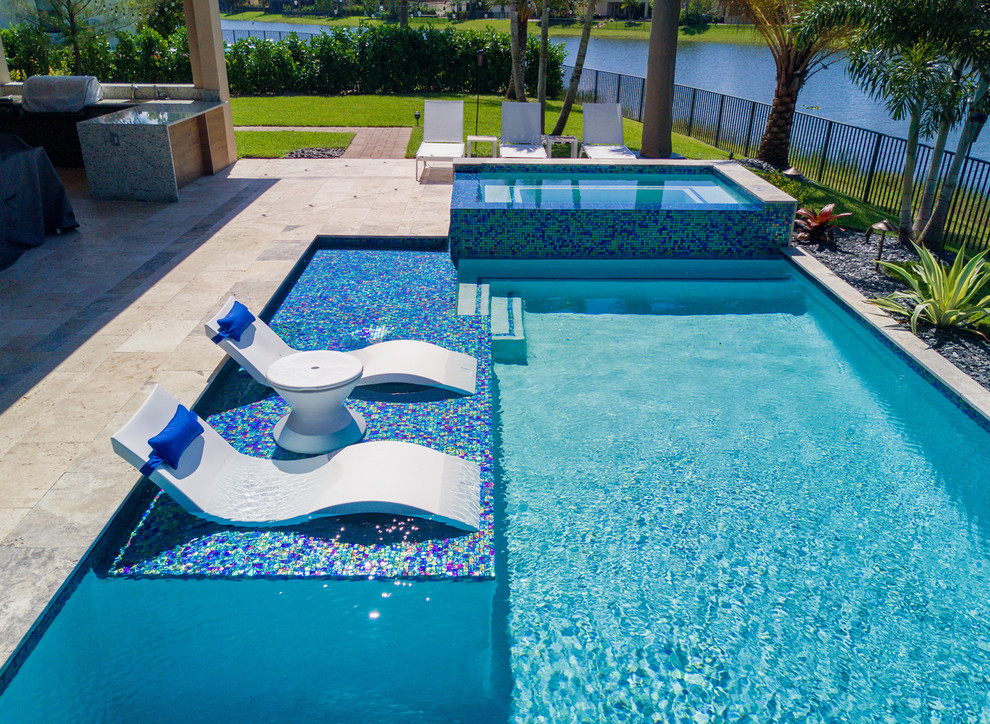 This is an example of a modern pool in Miami.