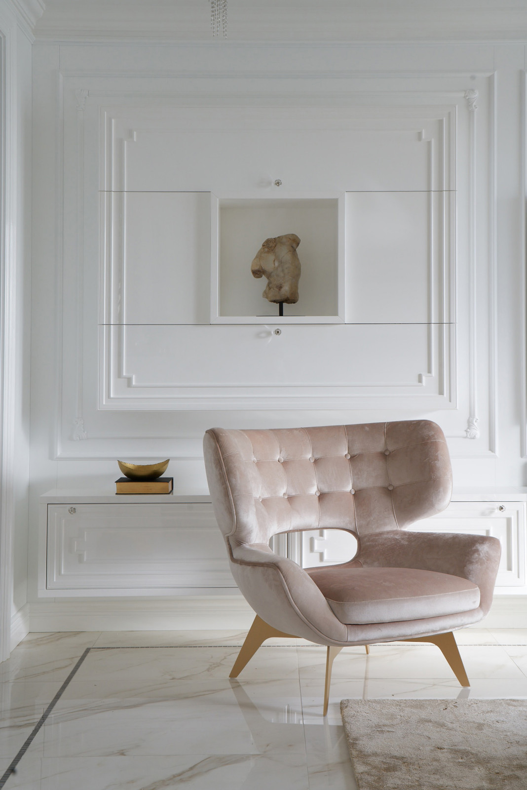 Неоклассика: квартира 140 кв.м. в ЖК "Сады Пекина"