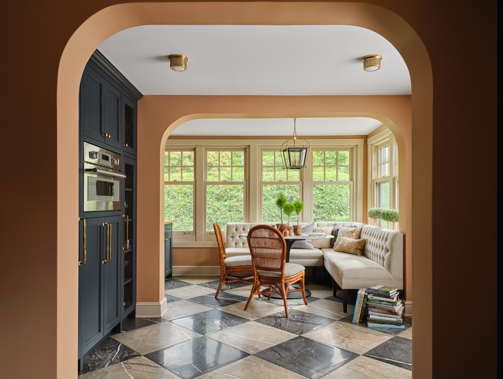Home design - transitional home design idea in Ottawa