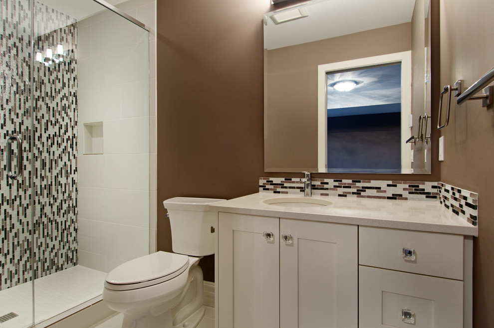 Bathroom - transitional bathroom idea in Calgary