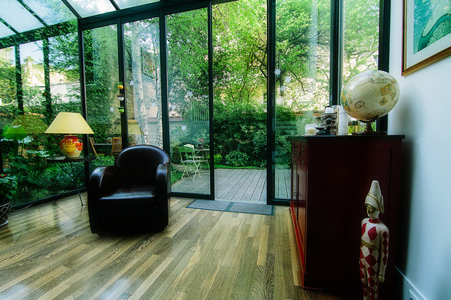 Terrasse et cabanon Paris 75014 traditional-deck