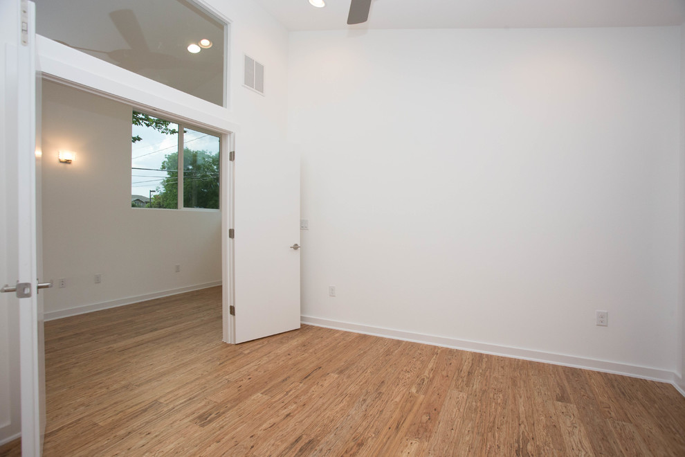 Inspiration for a modern home design remodel in Austin