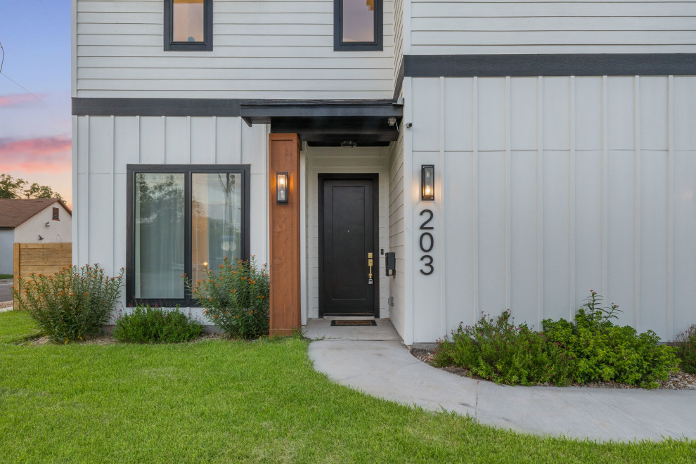 203 Denver Blvd