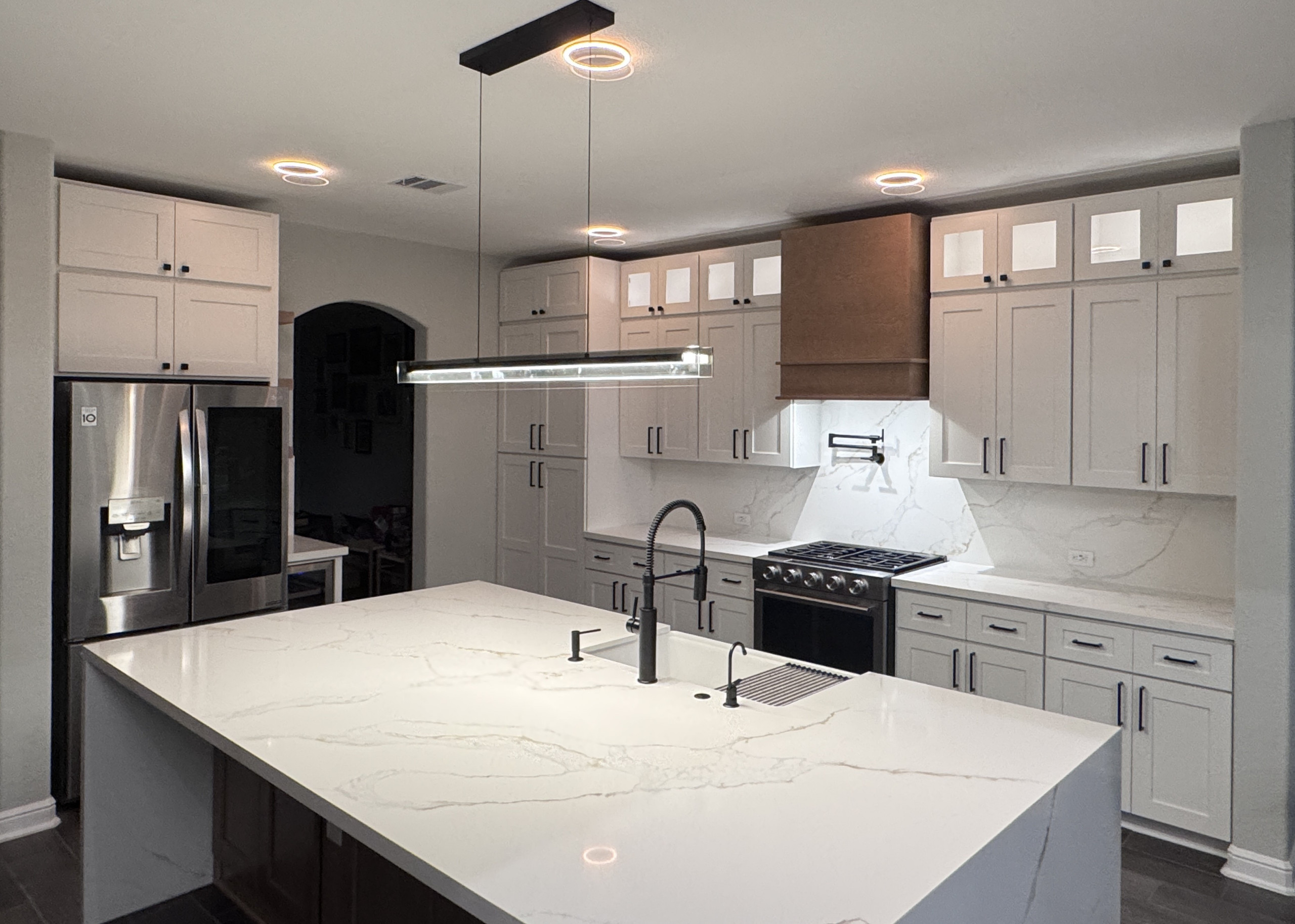 Contemporary KItchen Remodeling in Cypress