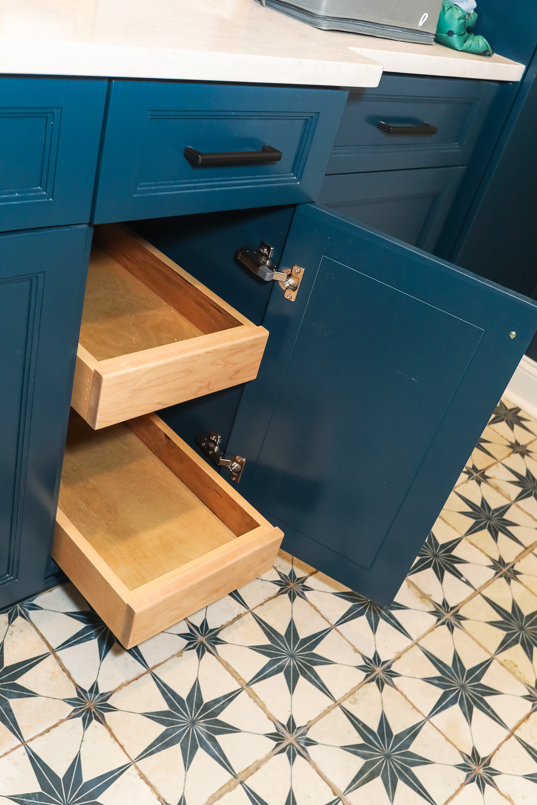 Gainesville-Basement and Garage