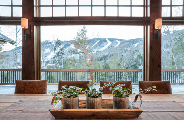 SR Ski House rustico-comedor