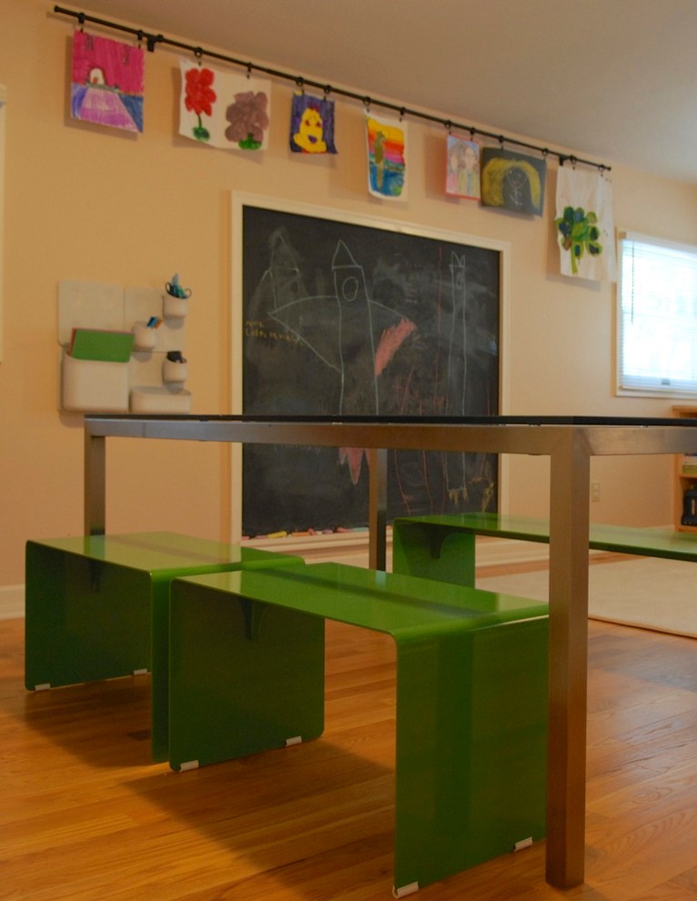 Design ideas for a modern kids' room in Detroit.