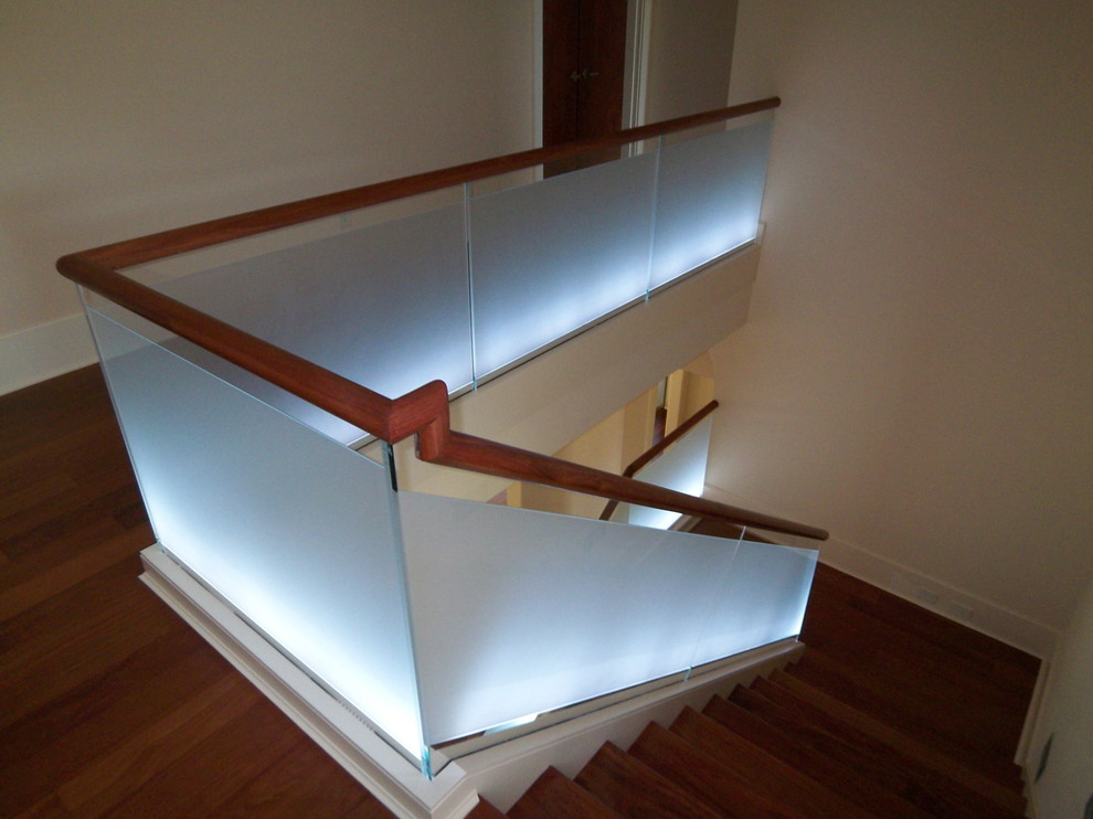 Design ideas for a modern staircase in Atlanta.
