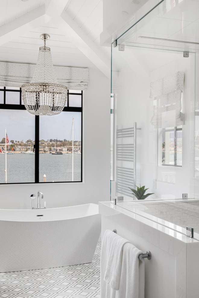 Inspiration for a transitional bathroom remodel in Orange County