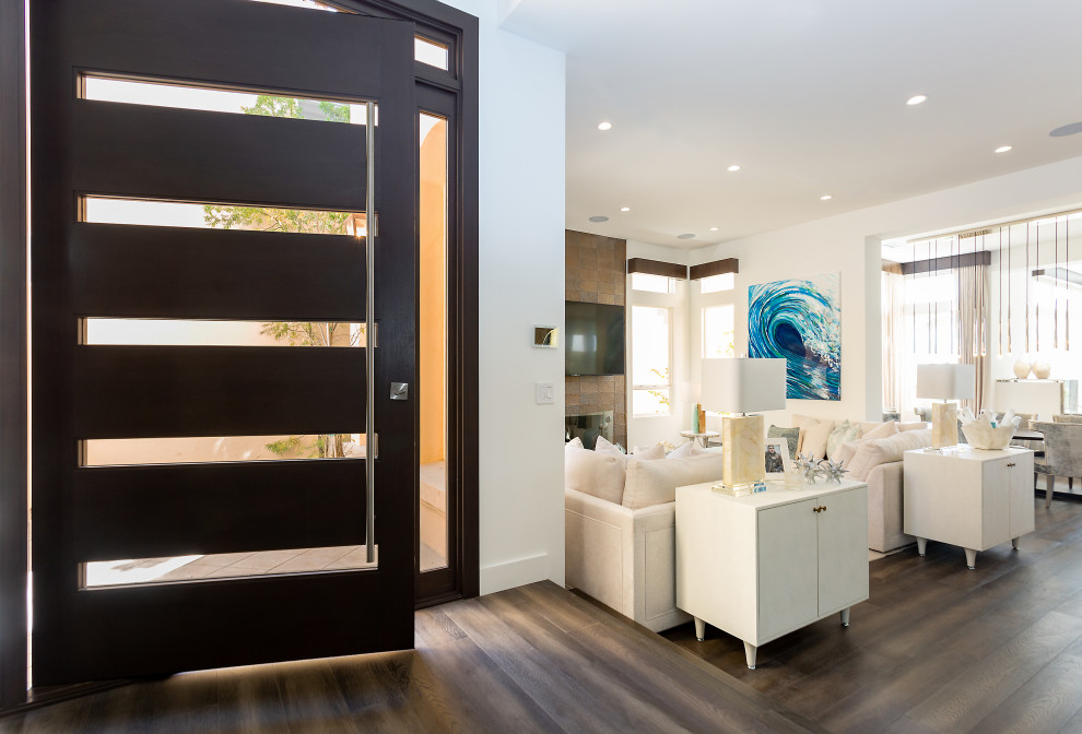 Home design - transitional home design idea in Orange County