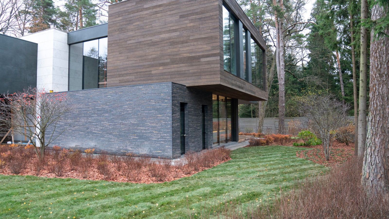 Модернистский сад. КП Новоуспенский