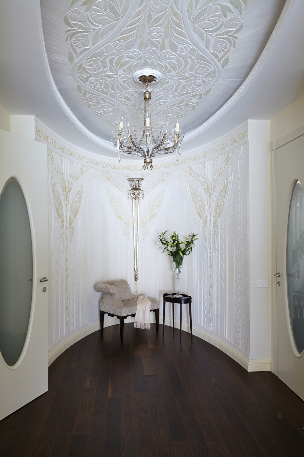 Двухуровневая квартира в центре Москвы, площадь 550 м.кв.