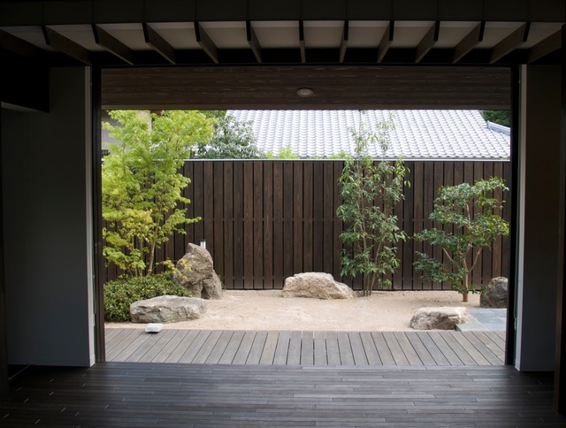 嵯峨の家 modern-garten