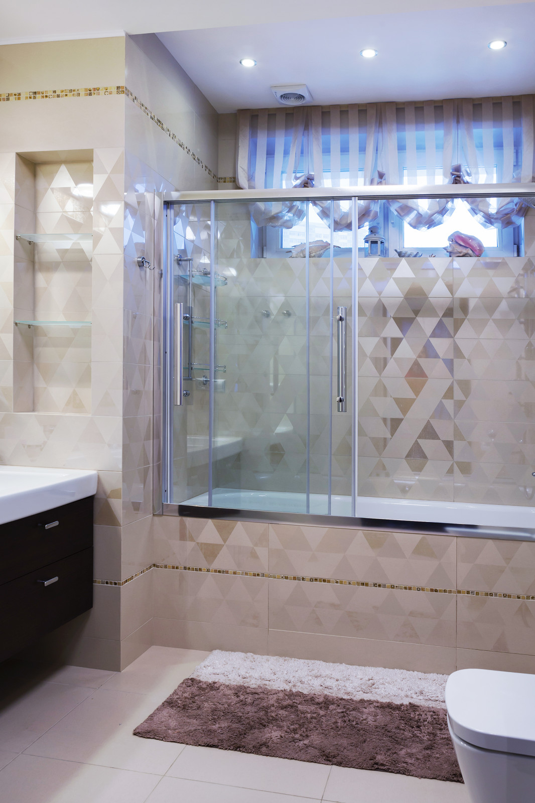 :R Олимпийская деревня