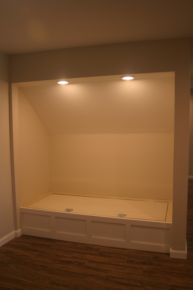 Example of a large transitional home design design