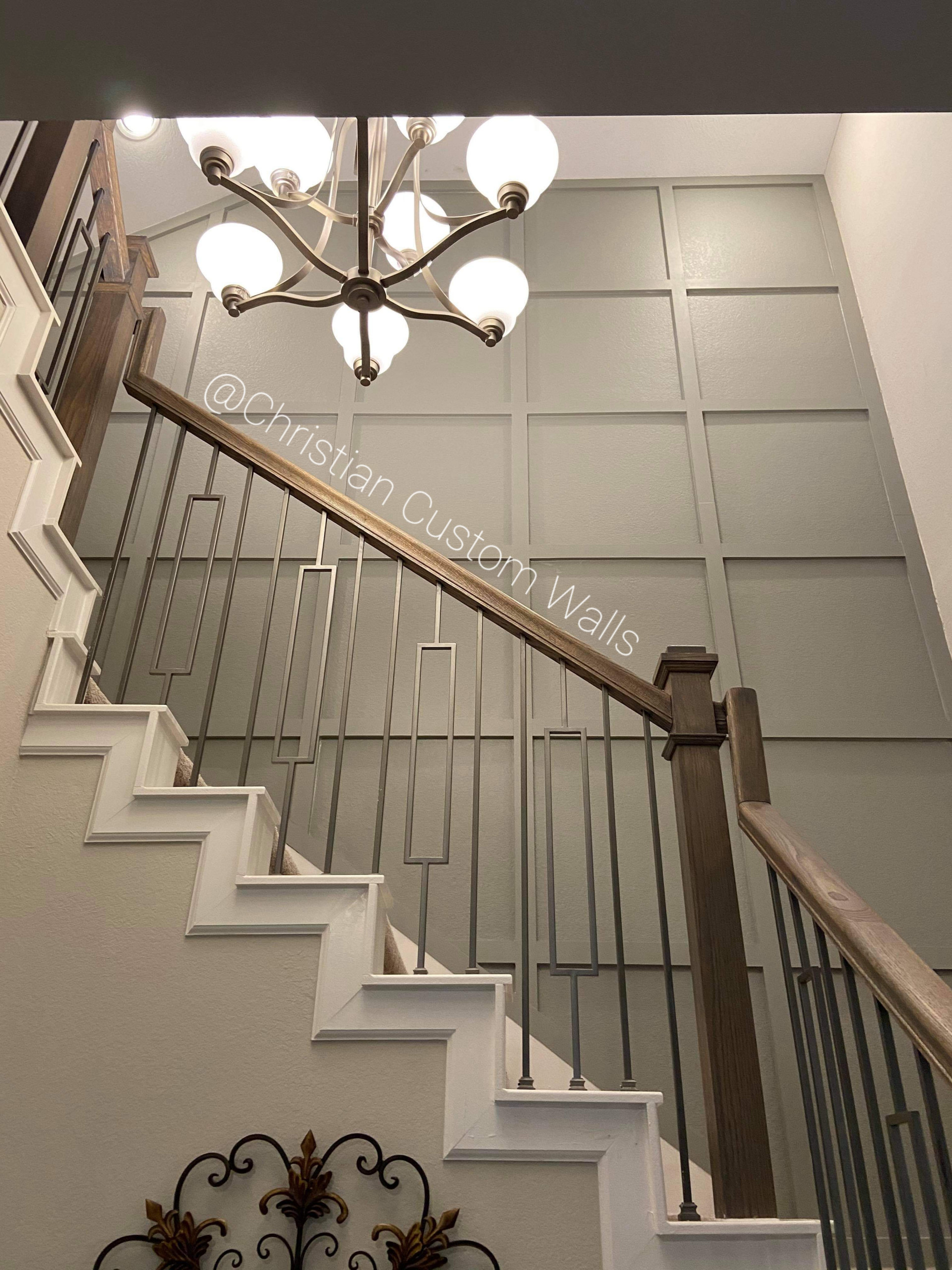 Accent Wall Designs on Curved Staircase