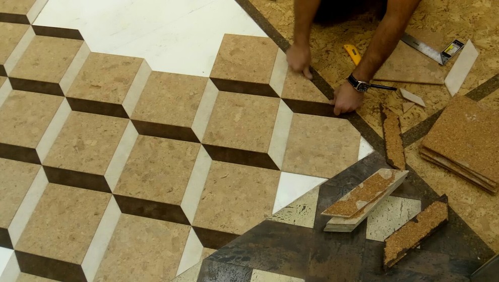 Процесс создания пробкового модуля.