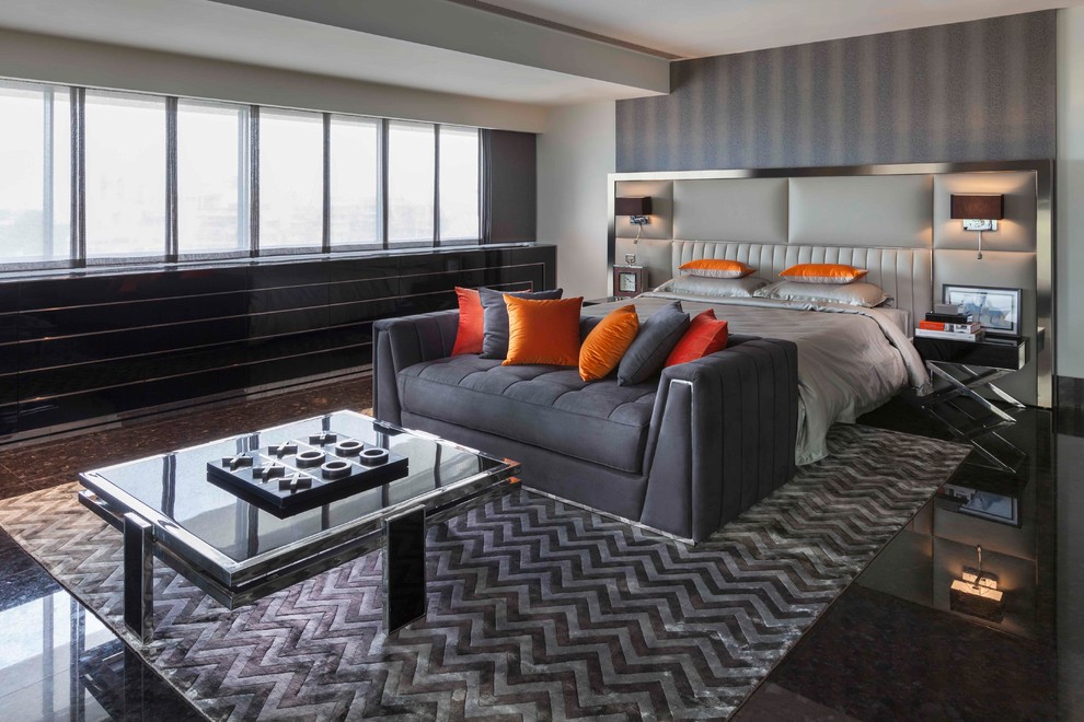 Photo of a contemporary bedroom in Mumbai.