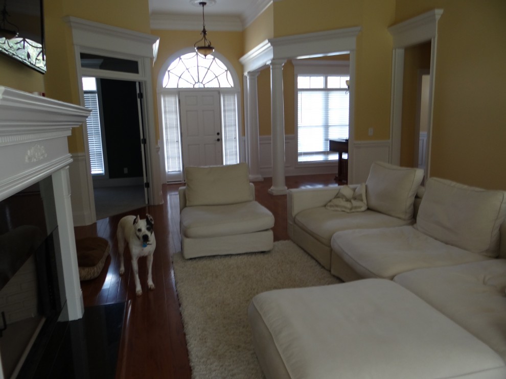 I need help decorating my living room!