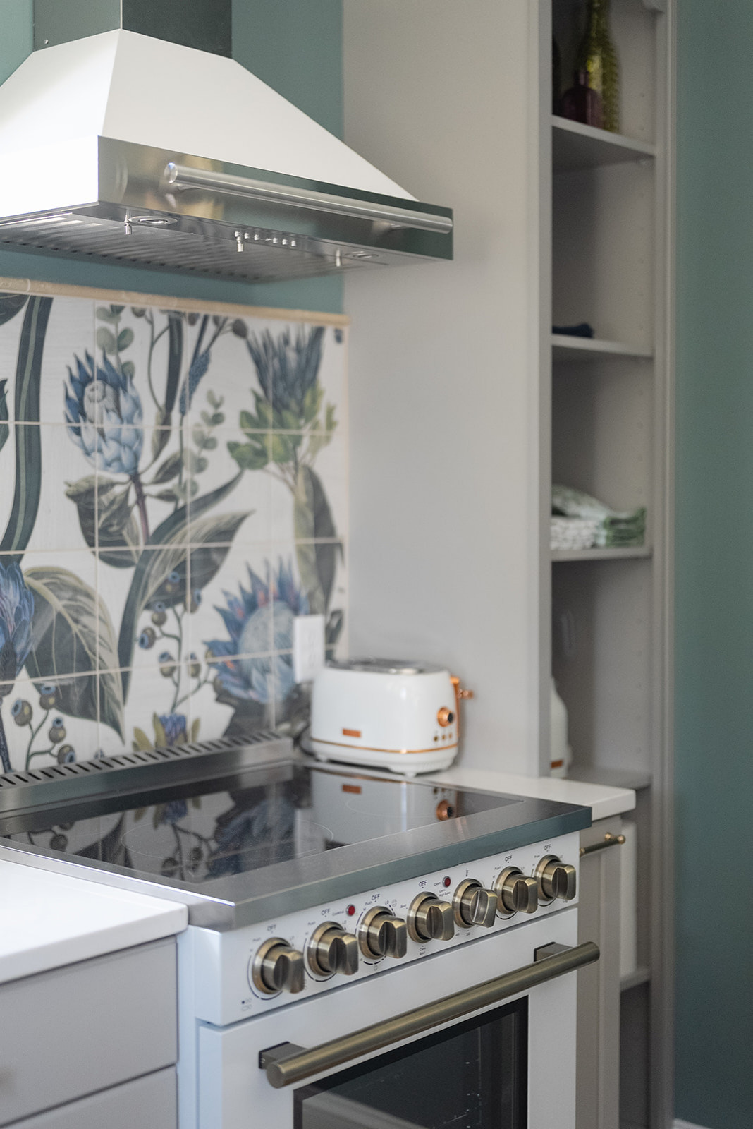 The Dragonfly Cottage/Carriage House