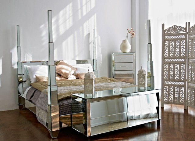 Eclectic Four Poster Beds