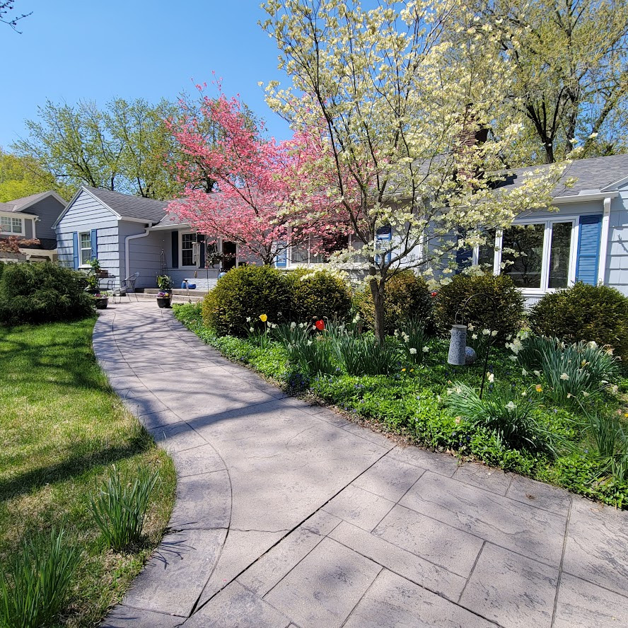 Misc Front Entry Walks/Landings $-$$$