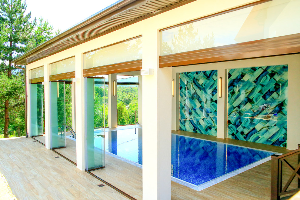 Остекление Бассейна. Безрамная система остекления Лумон. Lumon.