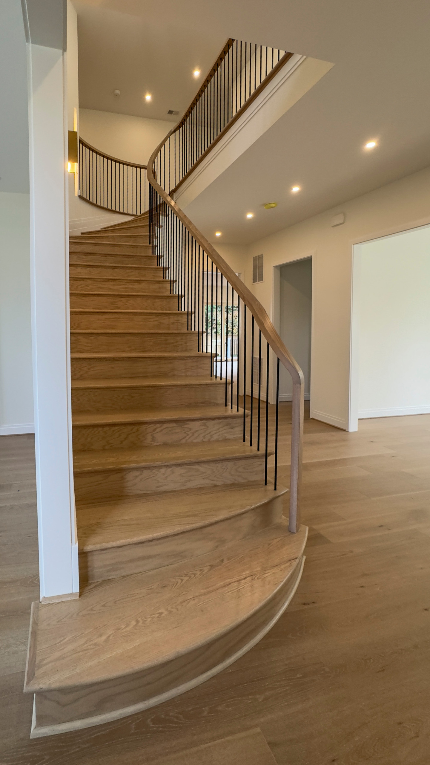 144_Attractive Transitional Staircase in Impressive Modern Home, Vienna VA 22180