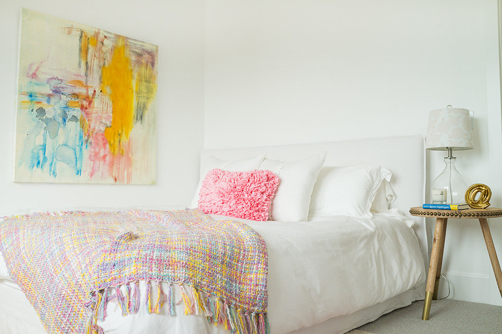 Design ideas for a small contemporary bedroom in Orange County.