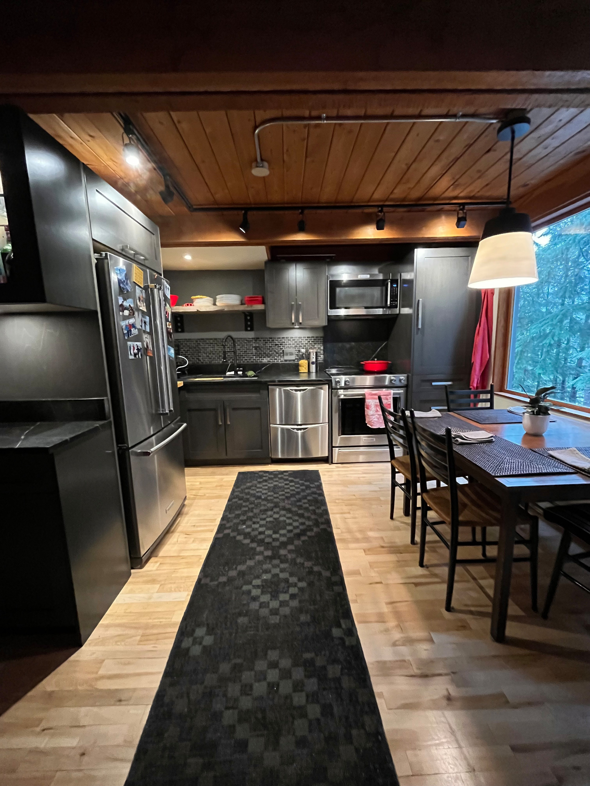 Creekside Cabin