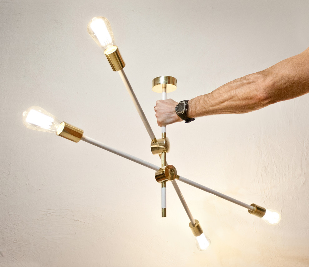 Люстра на шарнирах