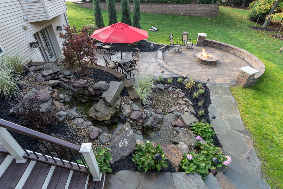 This is an example of a transitional patio in Cleveland.