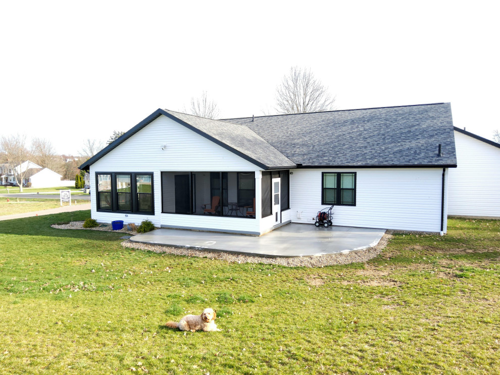 Screened in Porch