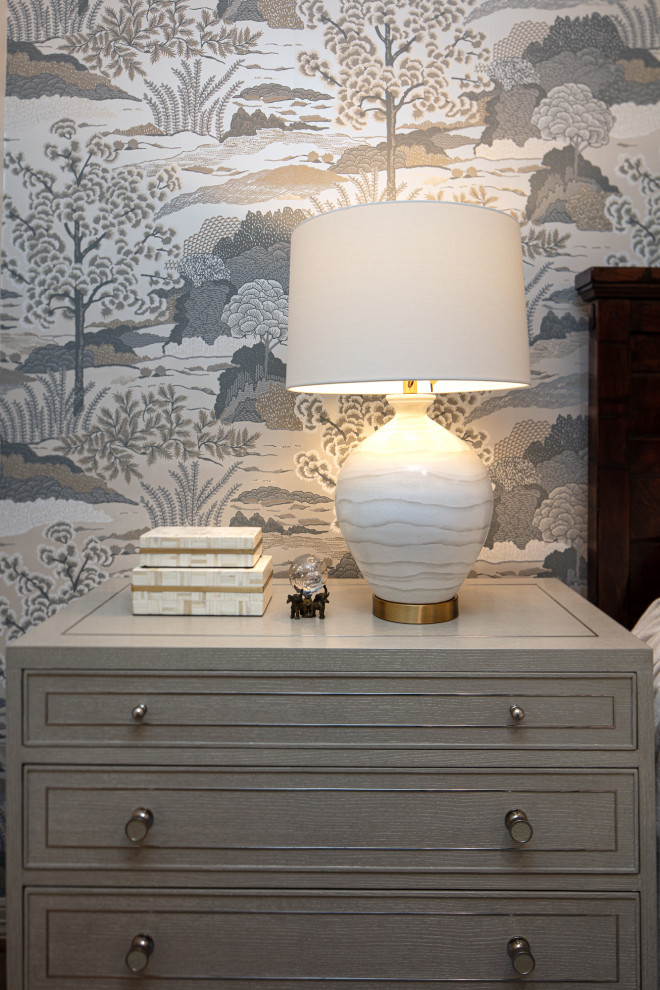Royal Oaks Master Suite