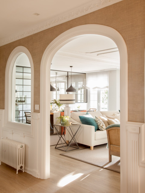VIVIENDA CON TERRAZA EN VITORIA coastal-living-room