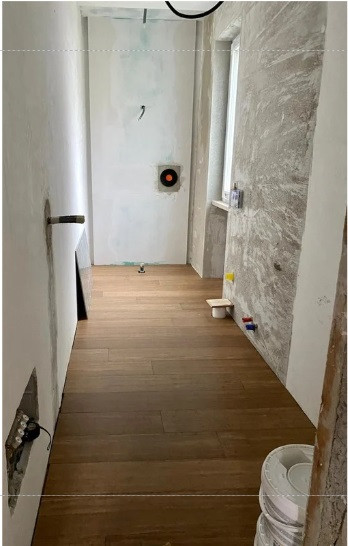 Rinnovare con Stile: Il Bagno che Rinasce tra Eleganza e Funzionalità