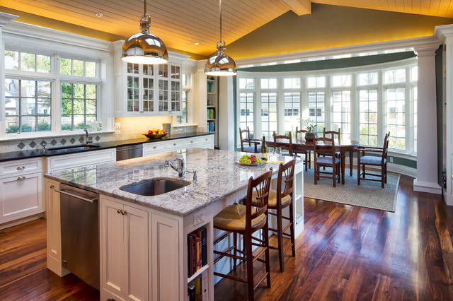Neoclassical Home traditional-kitchen