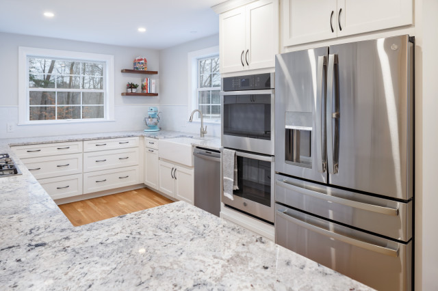Naples Kitchen klassisch-modern-kueche