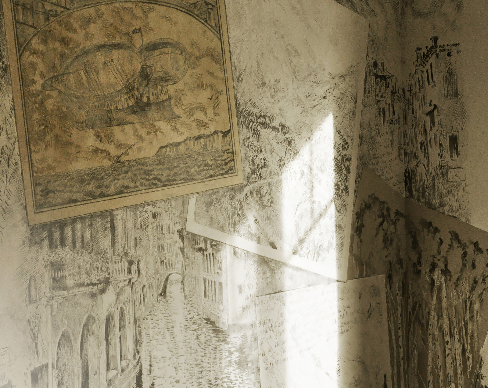 Роспись в технике сграффито, автор Илона Боксер