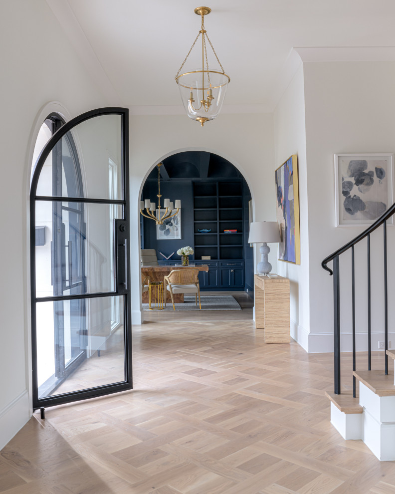 Inspiration for a transitional home design remodel in Dallas
