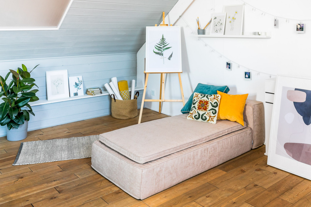 Студия на мансарде