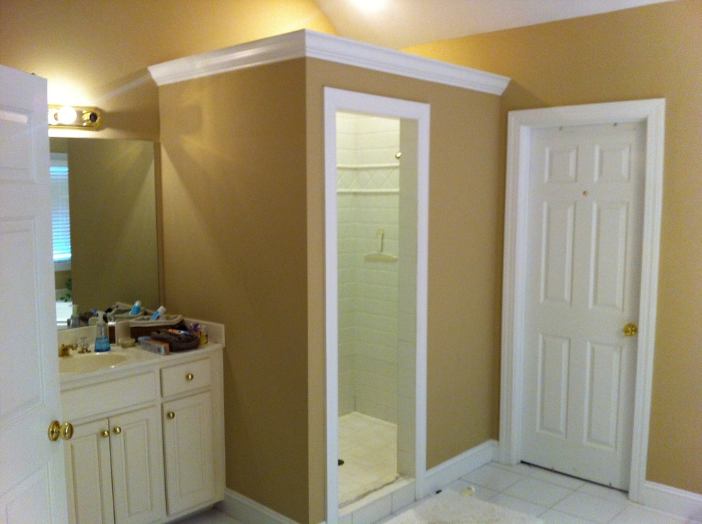 Morgen Master Bathroom