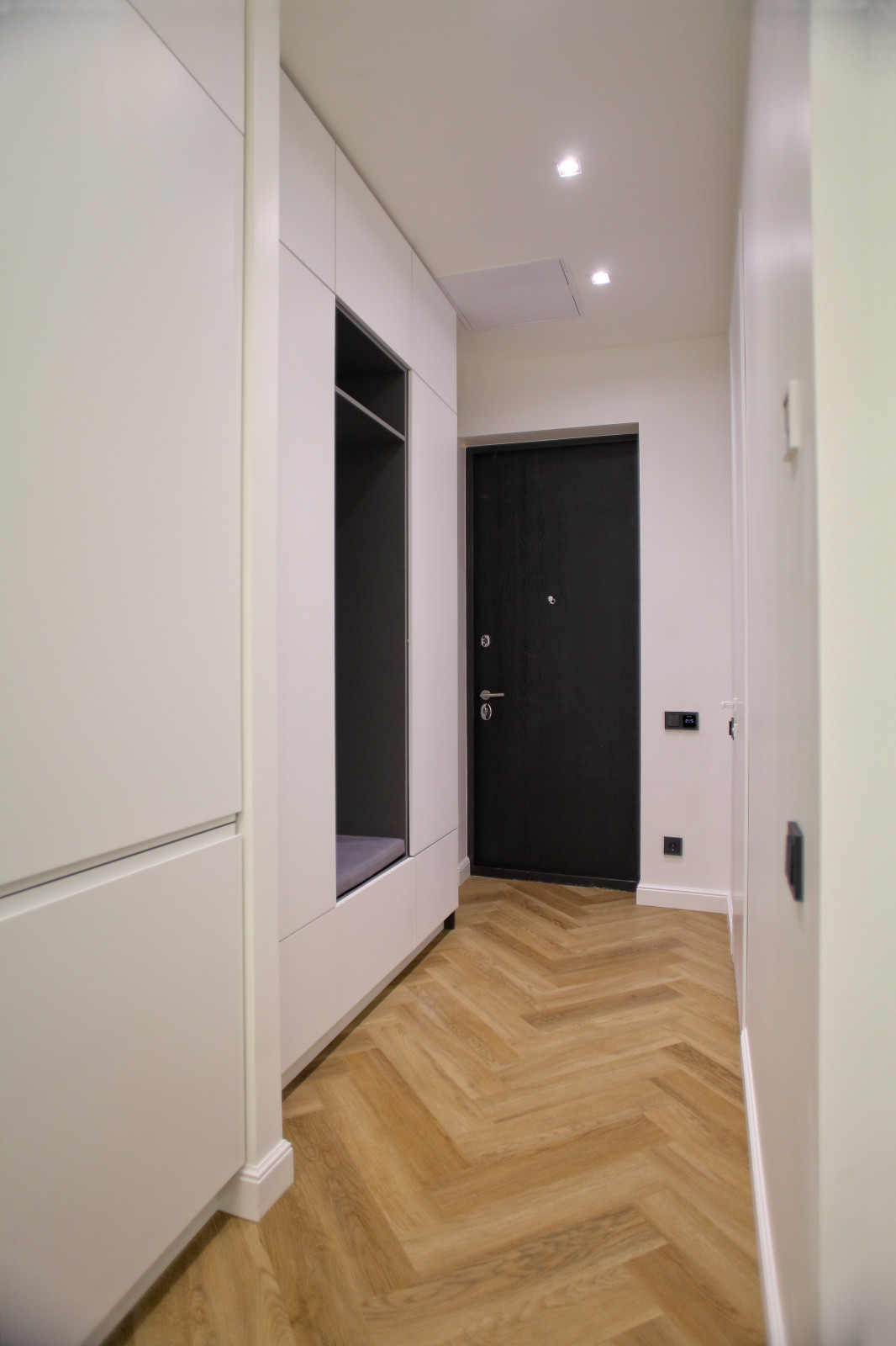 Ремонт студии в ЖК "Loft na Srednem"